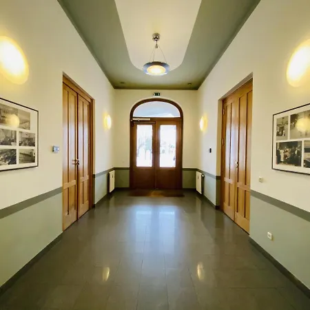 Berringer, Barsch, Direkt An Der Promenade *