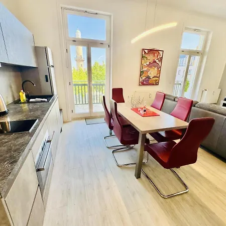 Berringer, Barsch, Direkt An Der Promenade Apartment Rostock
